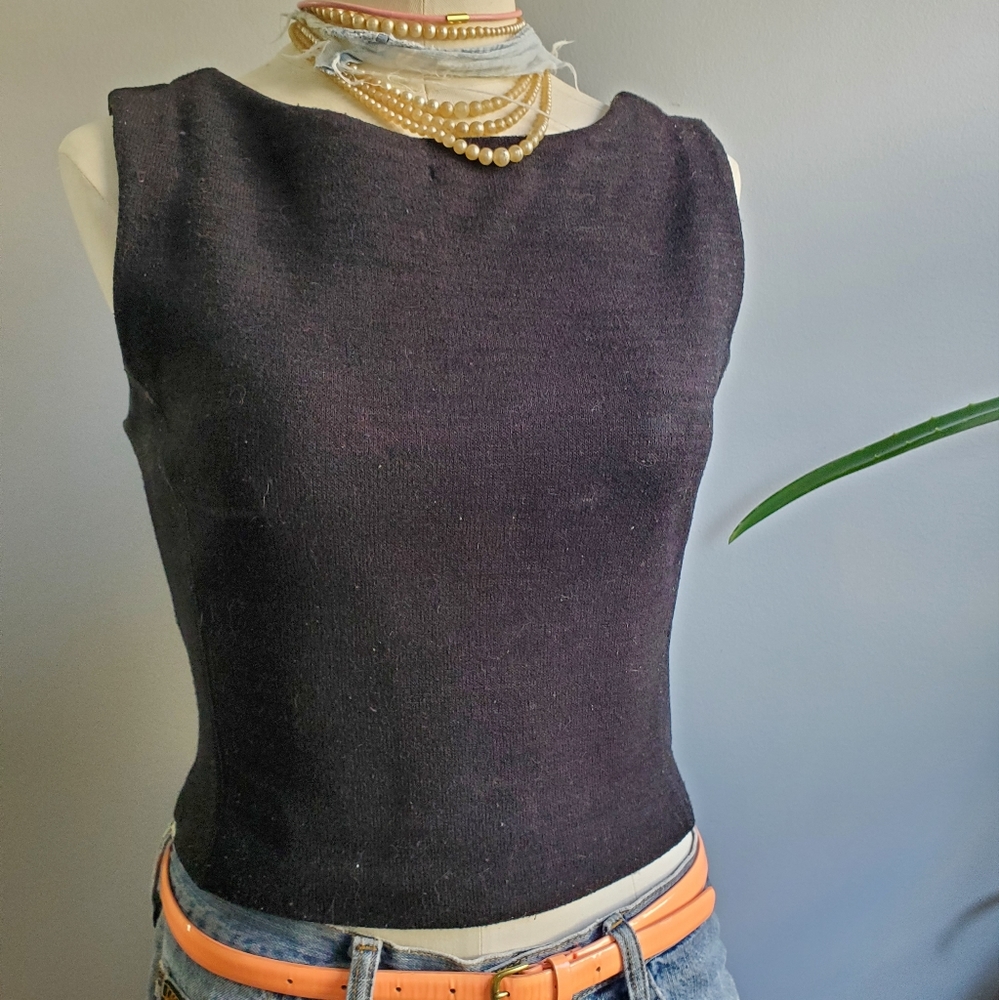 Banana Republic Cropped Open Back Sleeveless Top